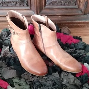 Comfort, low heel, leather  Ankle Boots, Euro 39